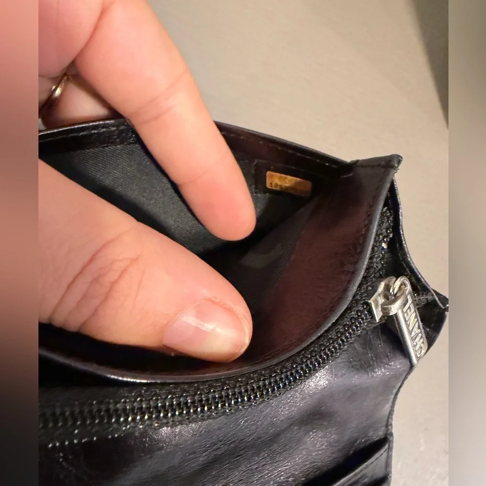 CHANEL Quilted Dark Leather wallet - Picture 10 of 11